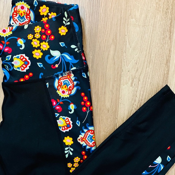 💜JoyLab Floral Leggings💖 - Picture 2 of 5
